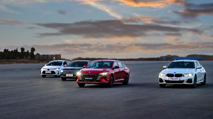 实力碾压合资三大家轿 6.81秒破百！奕炫MAX用实测成绩来说话