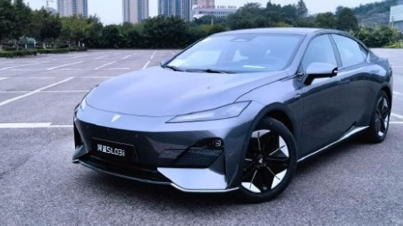 长安获首批智能网联汽车准入试点资格