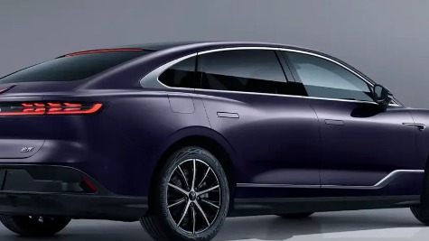 售价25.28万元起，综合续航1260km，岚图追光PHEV哪款车值得买？