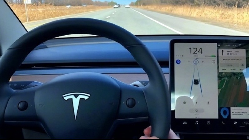 特斯拉自动驾驶连续多年排名垫底 主要原因安全度不够？