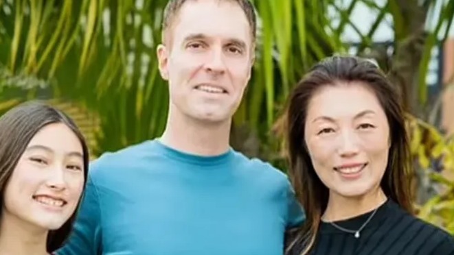 特斯拉撞树起火，华人母女在美身亡 丈夫：与妻子在清华相识相恋