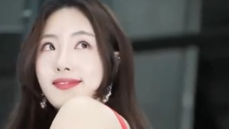 车模小姐姐，闪亮登场