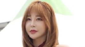 韩国车模小姐姐 红衣短裙