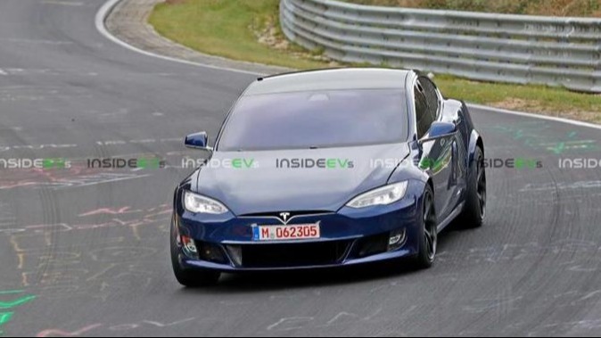 重返赛道 Model S继续刷新纽北成绩