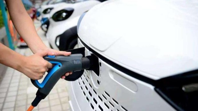 新能源补贴初审结果公布：共计65.84亿元 近五千辆车落榜