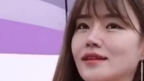 韩国时尚美女车模，小姐姐纤薄苗条的身材