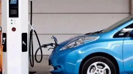 一般家庭，油电双车应该怎么搭配?有什么好处