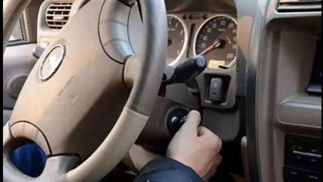 遇到这些奇怪的汽车故障先别急，自己动手即可解决