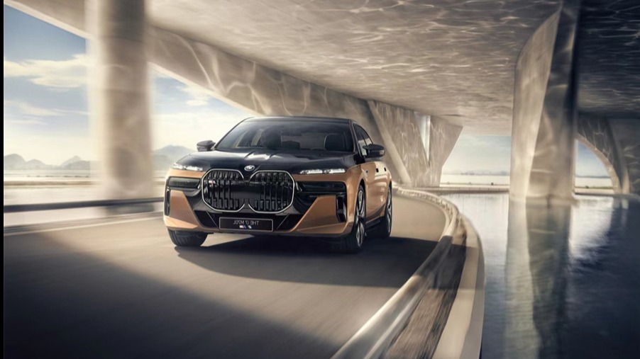 宝马升级在华布局 豪掷20款电动化产品 全景视域桥都是科技与狠活