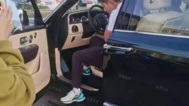 张继科开着库里南出门，网友却说车是捡回来的，这是为什么呢？