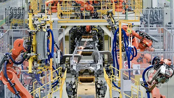 车企造电池，赔本赚吆喝