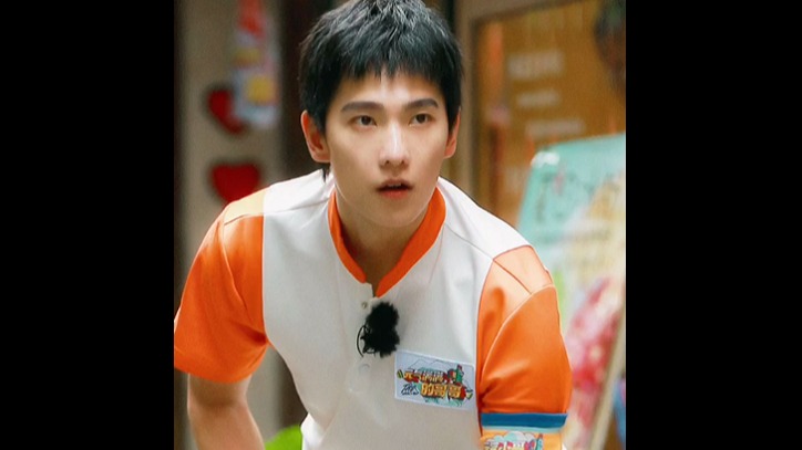 我“老公”肖奈怎么开了款渣男车？