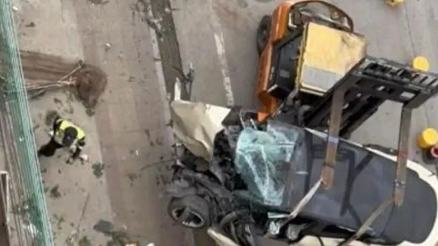 比起用户，特斯拉官方更该装“行脚记录仪”？