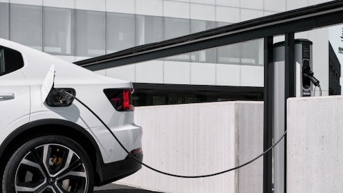 极星与Rivian称电动汽车不足以实现气候目标