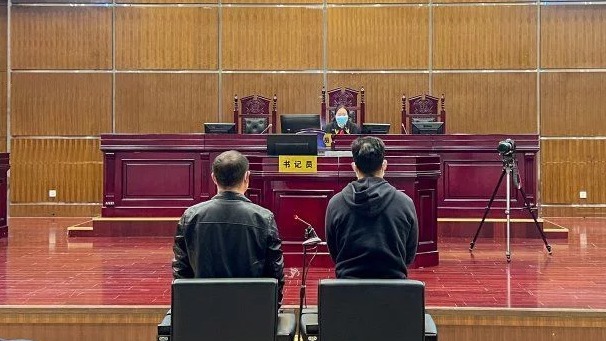 驾考“包过”？温州一驾校教练竟然组织学员作弊！