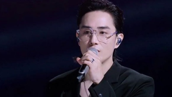 买它图个啥？大明星李承铉竟没有一辆属于自己的车