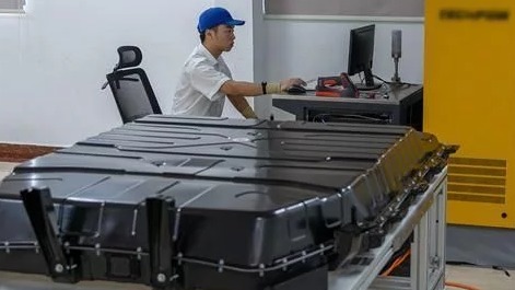 不怕充电排长队 还不怕电池衰退！为何现在换电这么少见？