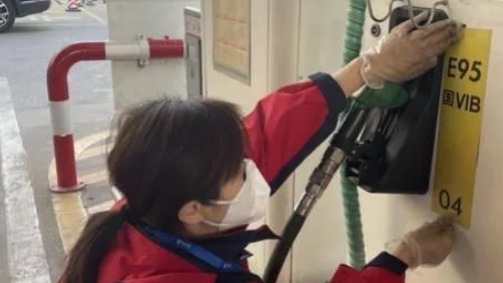 1月1日加油站或将汽油升级，不耐烧、涨价还让发动机寿命更短？