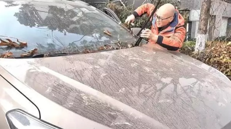 车子没电了如何搭电启动，教你两种方法，自己动手就能搞定