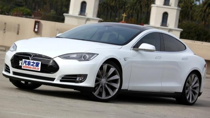 破除出行争议 首辆特斯拉行驶百万公里