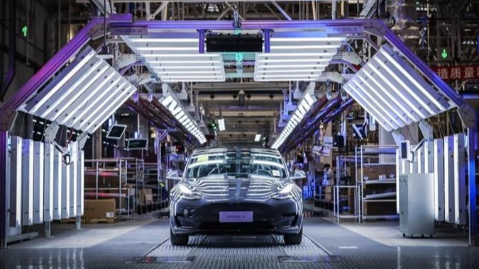 实现交付目标，特斯拉市值超2个福特