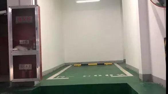「车主日常」 买了一个车位，没有下车库看，停车的时候我蒙了