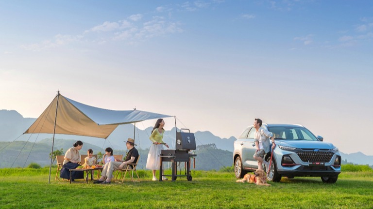 仅比5座涨了3000元，还享4000元补贴 欧尚X7PLUS 7座版值得入手