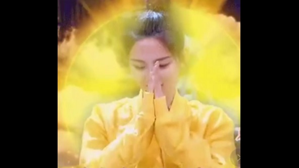 没想到锦鲤杨超越的座驾如此惊艳！