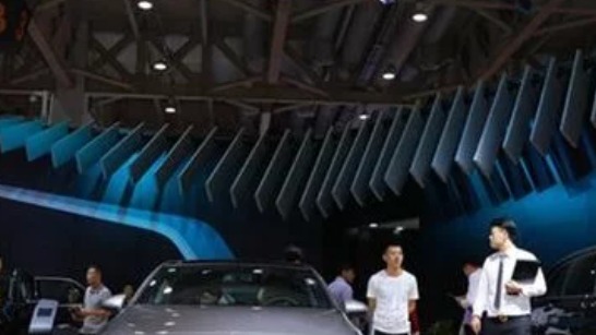 月薪多少才敢买十万元的车？内行：没这个工资，基本是车在玩你