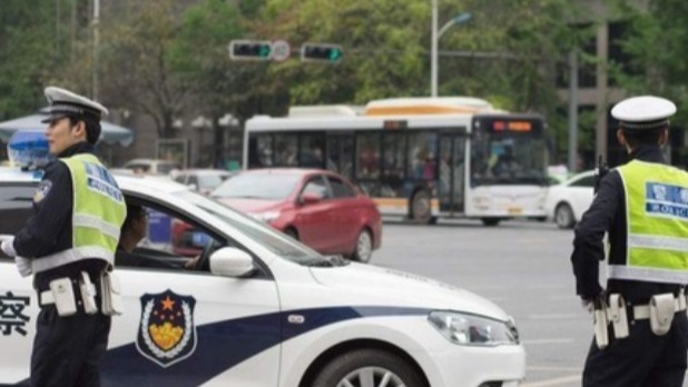 交警提醒：这5类违章不再扣分，车主们听到后，直呼太幸福了