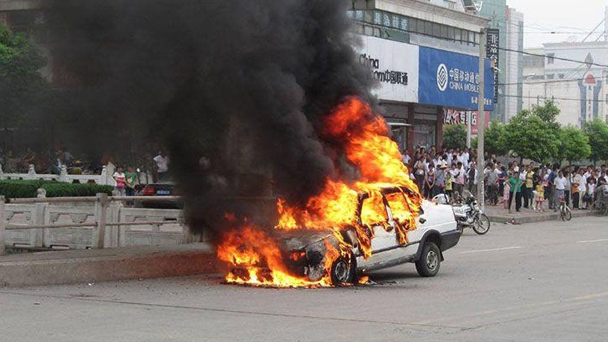 夏季汽车更易“上火” 新能源车和燃油车谁更容易自燃？