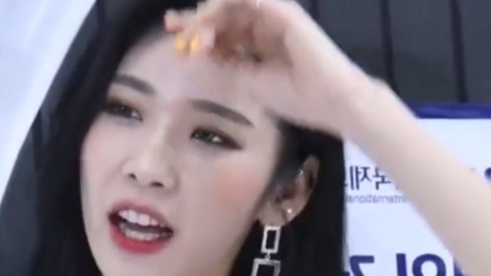 韩国性感美女车模，一般漂亮的小姐姐，运气都不会太差