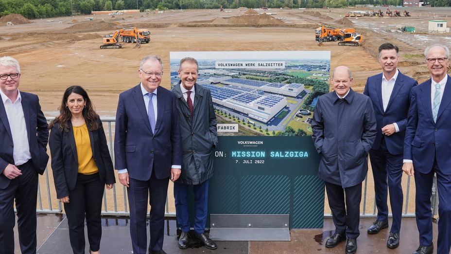 大众集团首座欧洲电池工厂破土动工