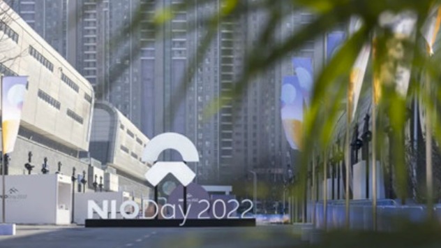 蔚来，全面开战BBA