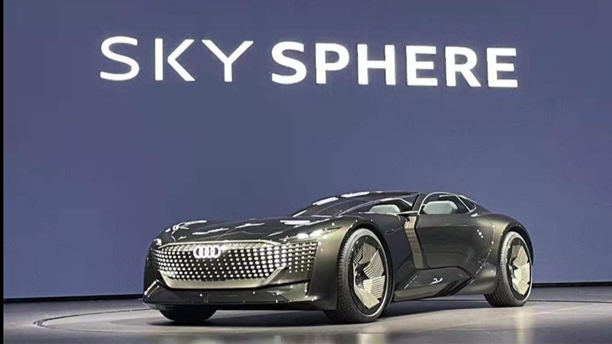 “变形金刚”车型来了：奥迪skysphere概念车轴距可伸缩