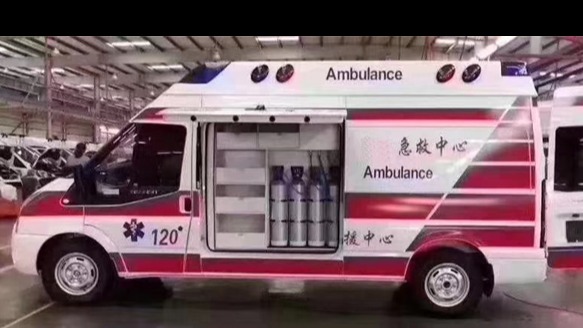 江铃汽车向武汉捐赠10辆福特全顺负压救护车