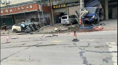 特斯拉刹车疑云：遭多位车主下场指控 真相至今成迷