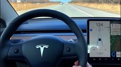 特斯拉自动驾驶连续多年排名垫底 主要原因安全度不够？