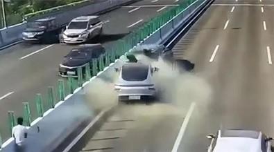 小鹏、理想之后零跑“踩雷” 为何传统品牌少有智能驾驶事故？