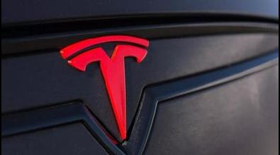 特斯拉输了官司要讹钱？“退一赔三”案胜诉车主被起诉