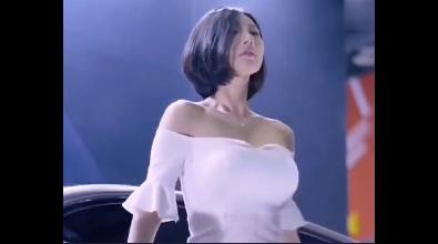韩国性感美女车模，脸如白玉颜若朝华