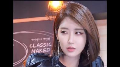 性感的美女车模，身形完美，怎么都好看！
