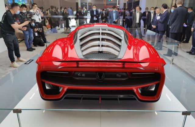 三大国产“稀有物种”亮相：敞篷车、全尺寸皮卡，还有量产超跑！