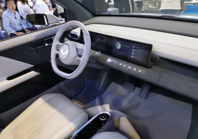 三大国产“稀有物种”亮相：敞篷车、全尺寸皮卡，还有量产超跑！