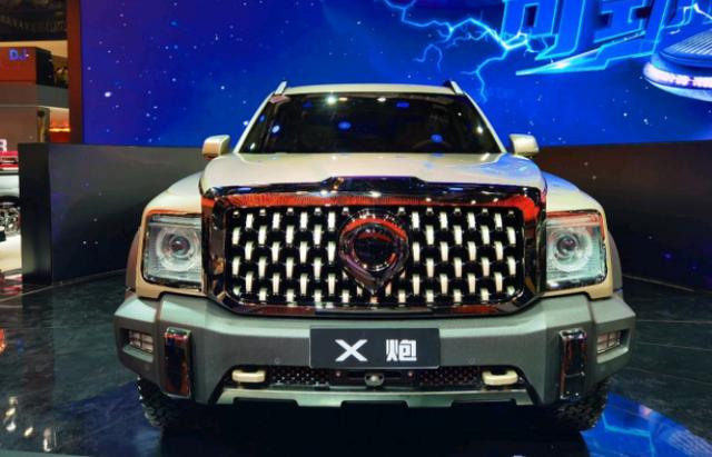 三大国产“稀有物种”亮相：敞篷车、全尺寸皮卡，还有量产超跑！