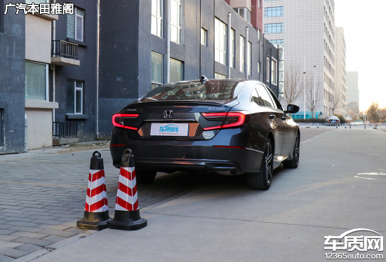 日常实用性测试横评：高关注度中型轿车篇