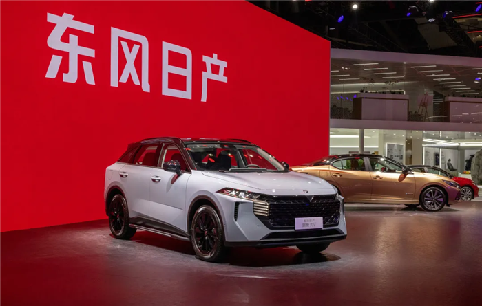 东风汽车公布半年报，风神猛增成最大亮点，神龙复苏已势不可挡