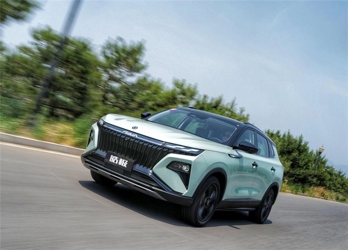 东风汽车公布半年报，风神猛增成最大亮点，神龙复苏已势不可挡