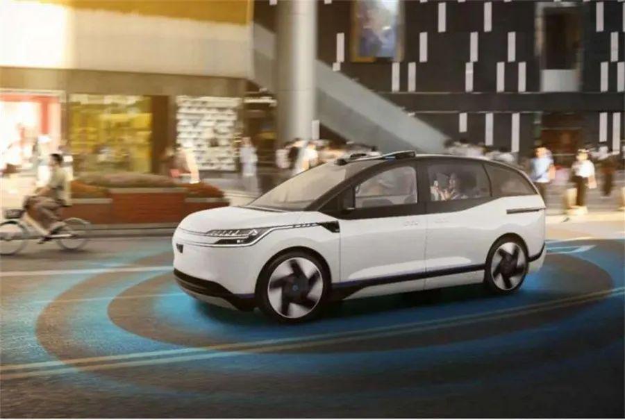 百度的车已经没方向盘了，自动驾驶真的来了？