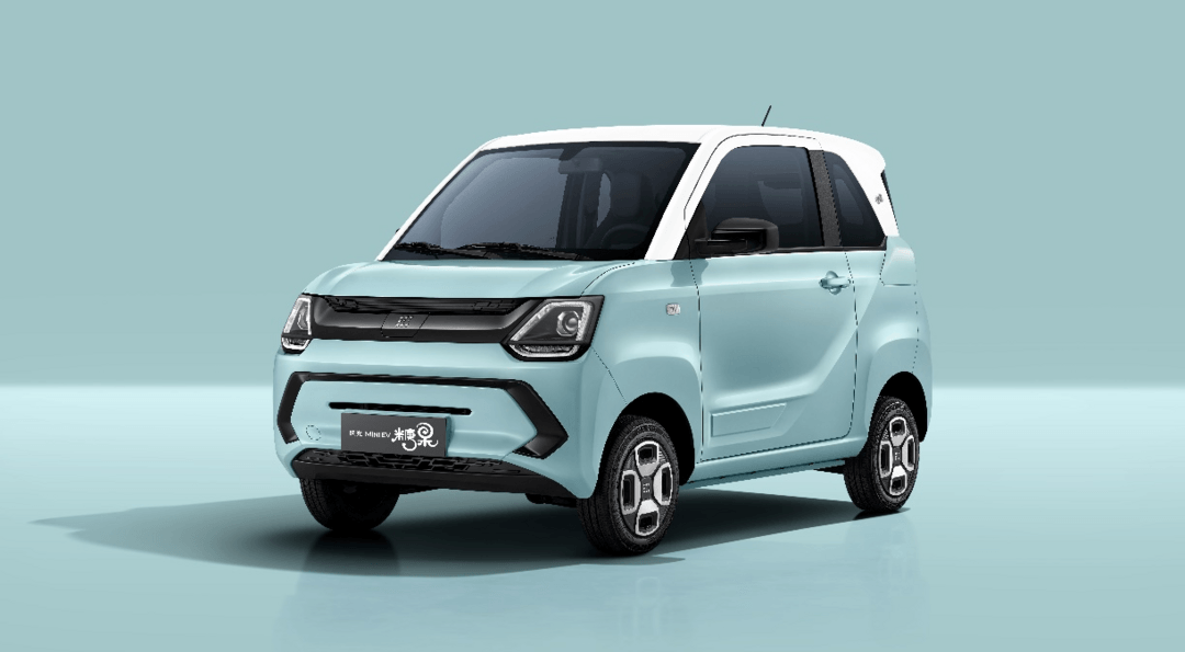 5万元左右买电动车，风光MINIEV和宏光MINIEV谁更值得买？